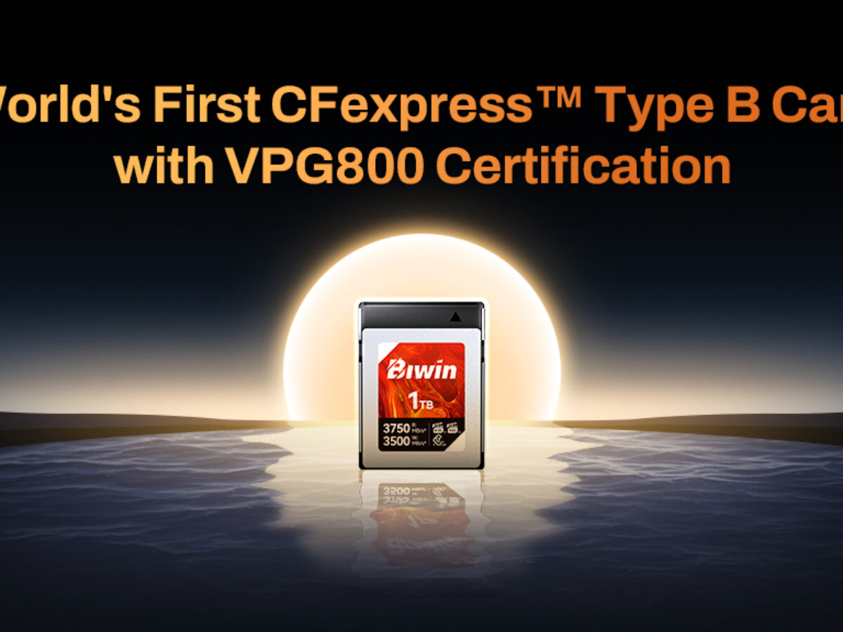 1-the-worlds-first-cfexpress-